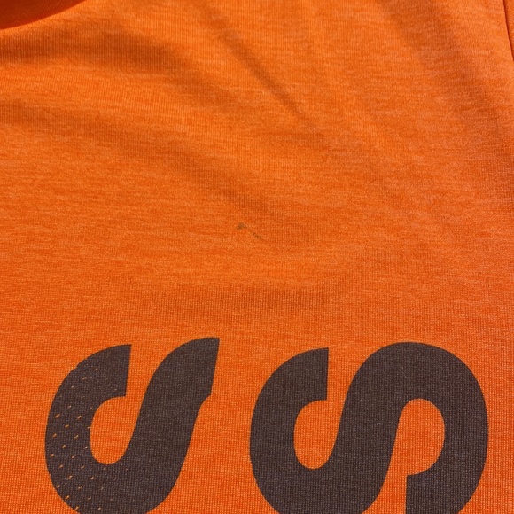 Boys adidas T-shirt (8) - Picture 2 of 4